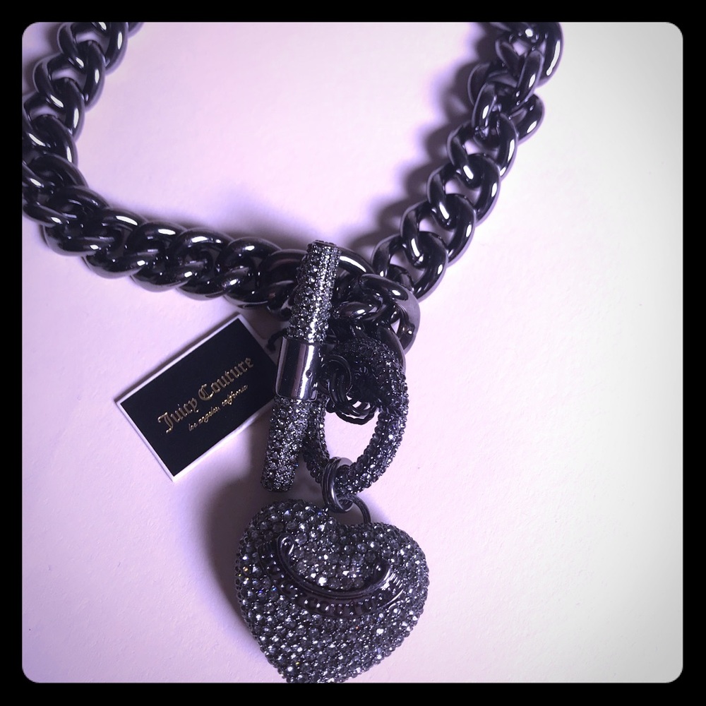 Juicy couture necklace